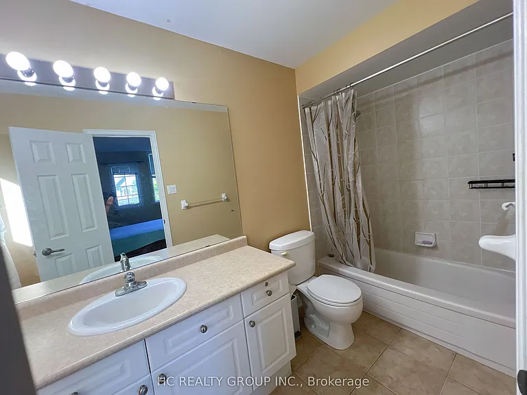 73 Burndenford Cres — Photo 10