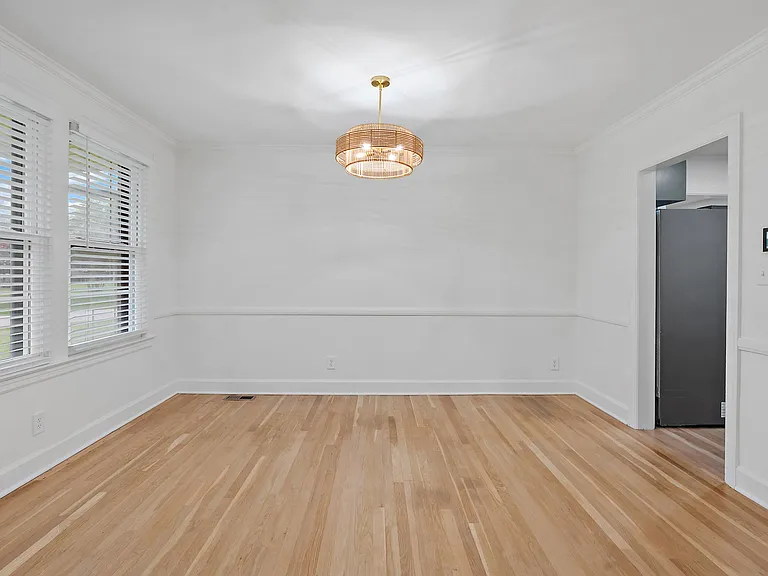217 Blue Hills Dr — Photo 4