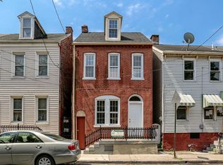 36 W Strawberry St, Lancaster, PA