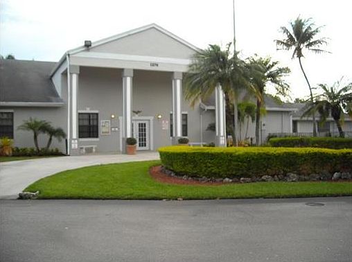 1st image of 1041 Jefferson Dr #1041L