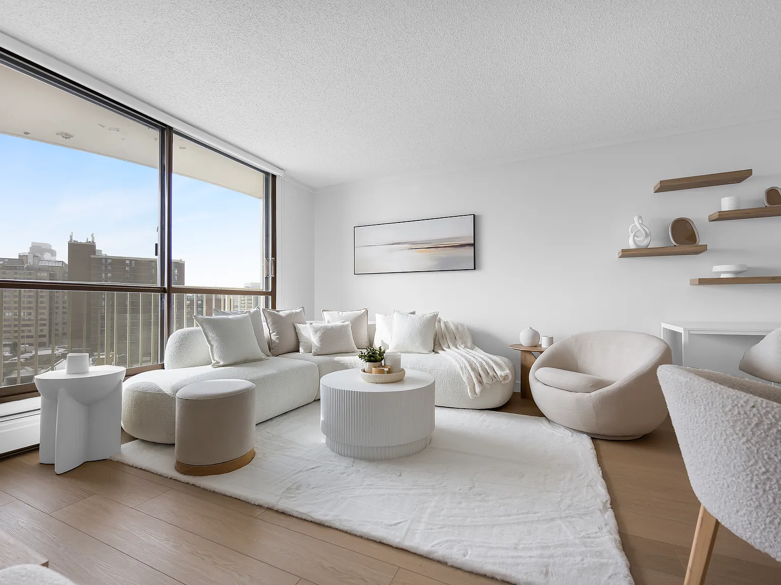 Edmonton House — Photo 3