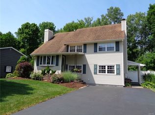 122 Gordon Pkwy, Syracuse, NY 13219