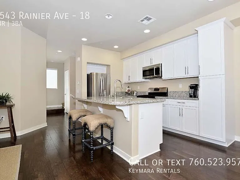 4543 Rainier Ave #18 — Photo 2
