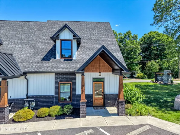 410 Fleeta Williams Way, Sevierville, TN 37862