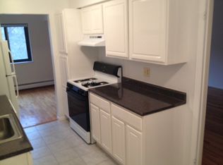 17 Brevoort Dr APT 1C, Pomona, NY 10970