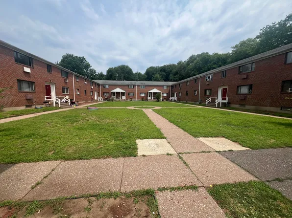 378 Park Ave, East Hartford, CT 06108