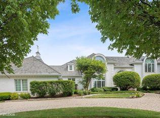 501 Ambriance Dr, Burr Ridge, IL 60527