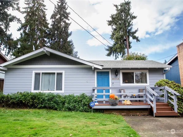 20713 3rd Avenue S, Des Moines, WA 98198