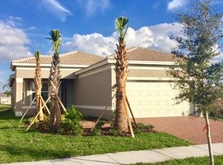 4909 Sandy Glen Way, Wimauma, FL 33598