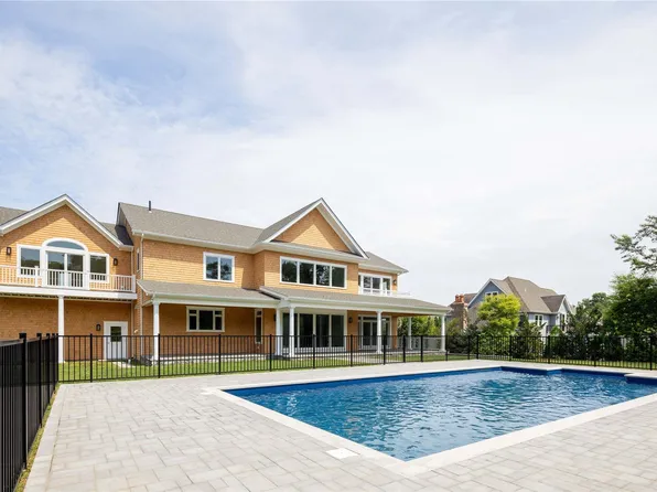 2205 Grandview Drive, Orient, NY 11957