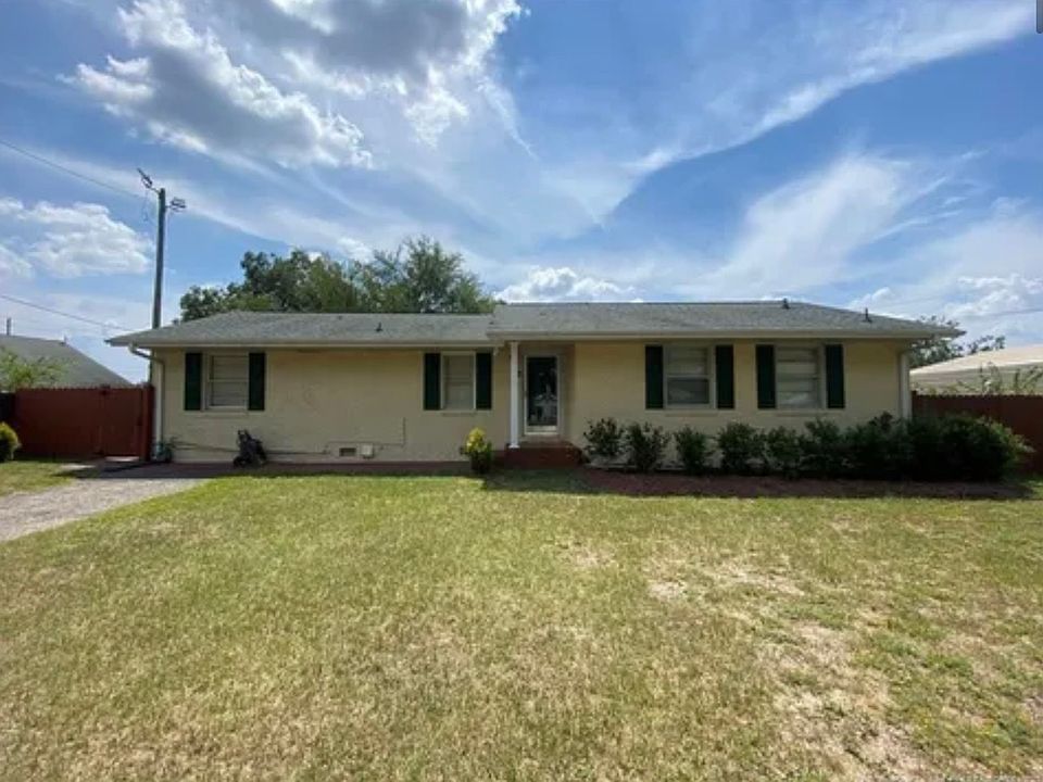 1st image of 5113 Meadowbrook Dr