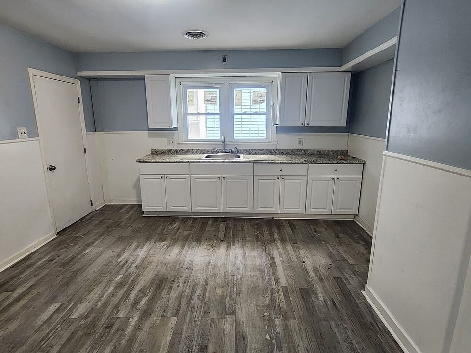 1st image of 60 Warren Ave #1