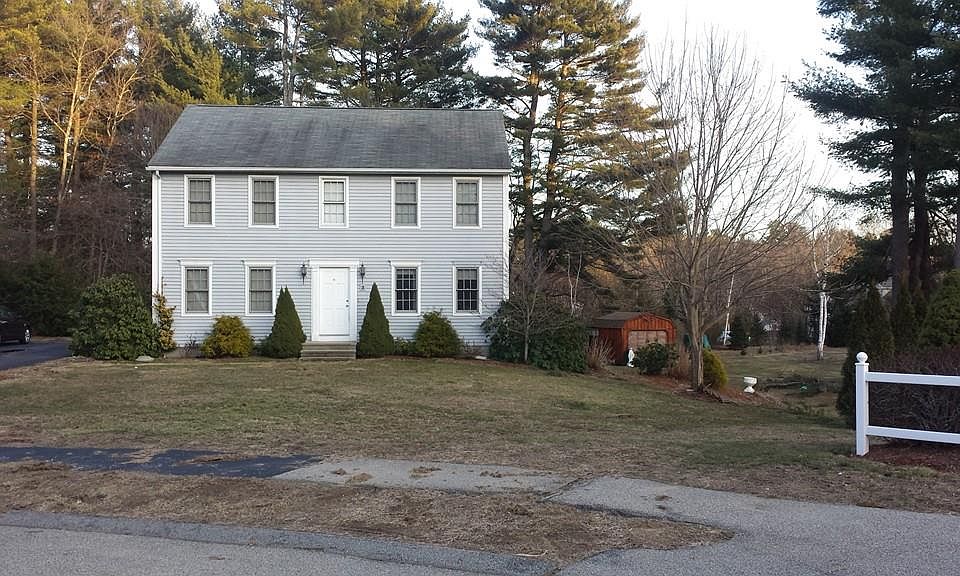 2nd image of 3 Old Farm Rd