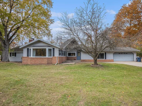 66252 Rainbow Rd, Vandalia, MI 49095