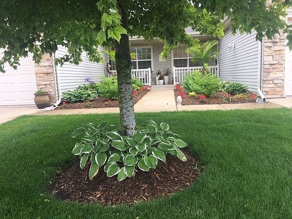 3rd image of 1176 Trowbridge Ln #25
