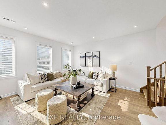 5th image of 75 Cornell Centre Blvd