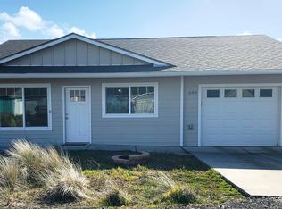 609 NW Inn Way, Waldport, OR 97394