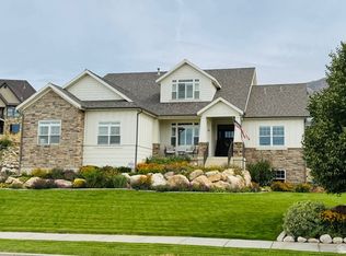 1130 W Fawn Dr, Pleasant View, UT 84414