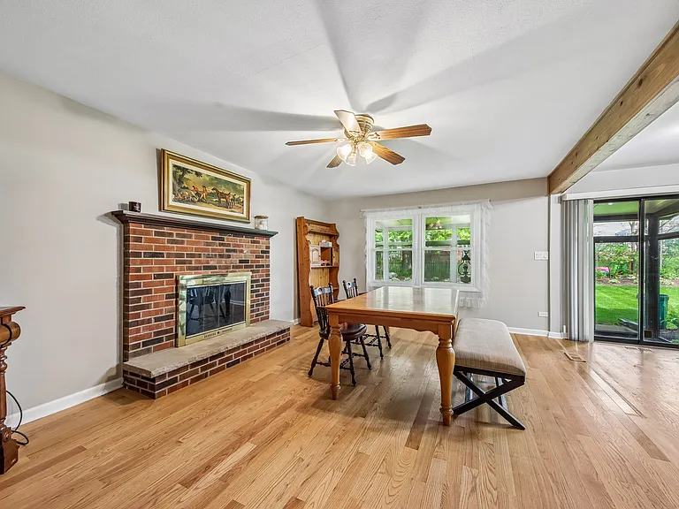 1111 Sara Ln — Photo 19