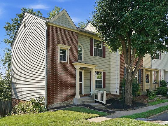 2nd image of 501 Wind Ridge Dr