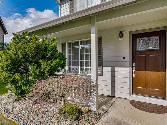 3rd image of 3809 NE 163rd Ct