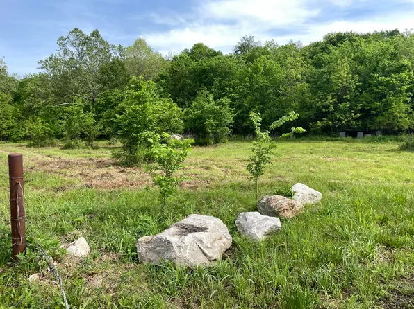 000 N Farm Rd 123, Willard, MO 65781