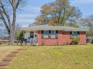 4884 Sea Isle Rd, Memphis, TN 38117