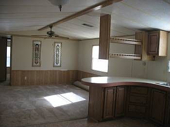 2nd image of 16619 Daeza Dr