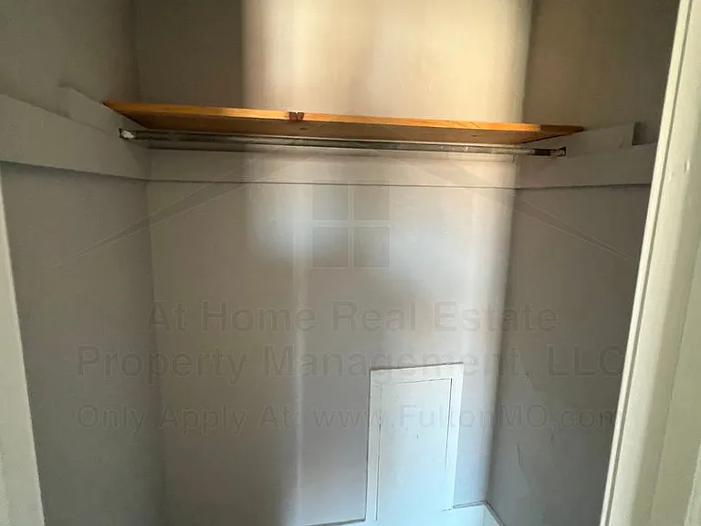 837 Nichols St — Photo 24