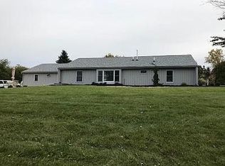 11503 Balfour Dr, Fenton, MI 48430