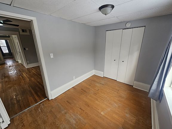 4th image of 417 Roy St N APT 4