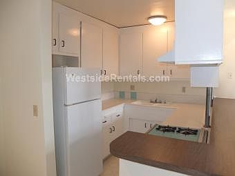 2nd image of 3442 Jasmine Ave APT 5