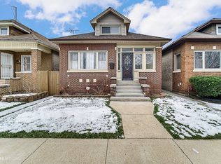 5135 W Potomac Ave, Chicago, IL 60651