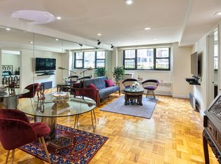 335 E 51st St #LA, New York, NY 10022