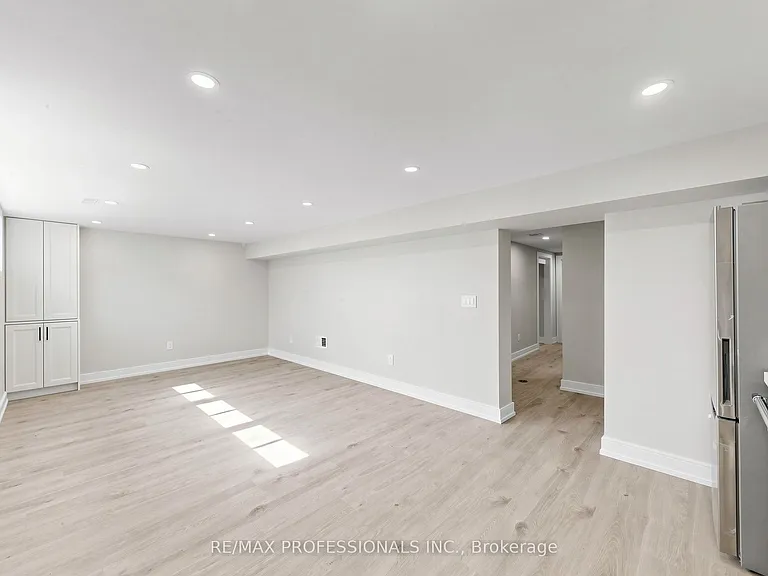 25 Carsbrooke Rd — Photo 27
