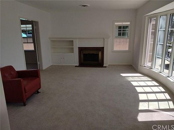 3rd image of 5315 E Harvey Way
