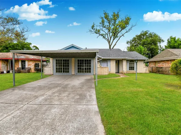 7210 Lumber Jack Dr, Houston, TX 77040