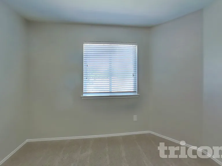 8515 Bartletts Harbor Ct — Photo 15