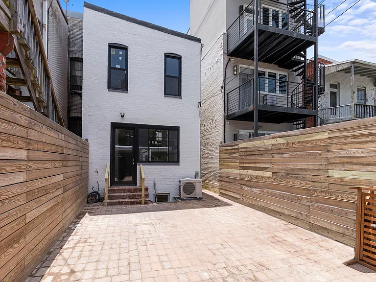 25 Quincy Pl NW — Photo 28