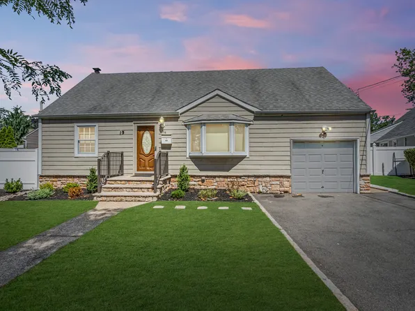 314 Princeton Rd, Linden, NJ 07036