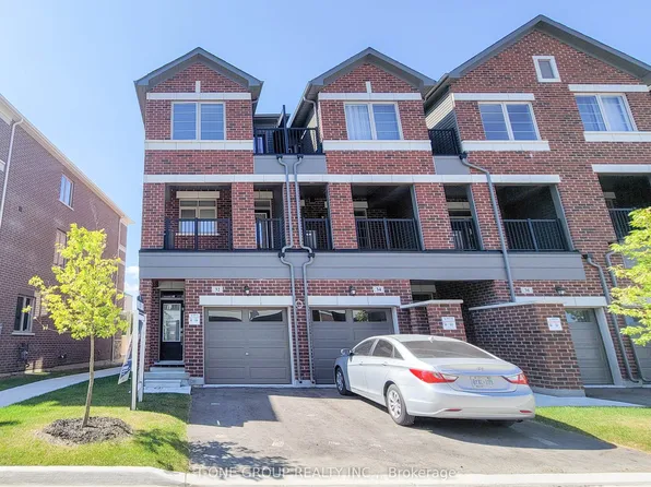 32 Stoeber Ln, Markham, ON L6B 1R2