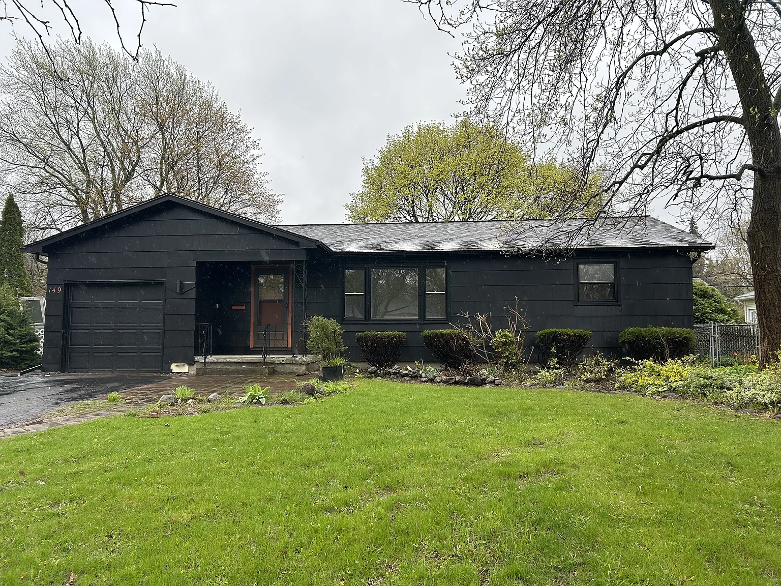 149 Brookdale Park - 1 — Photo 1