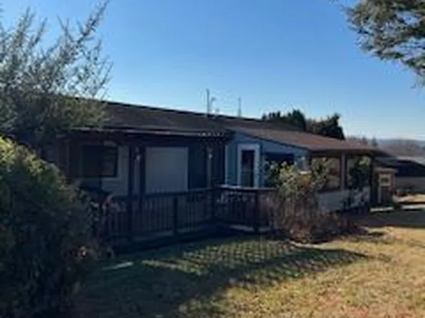 58 Ridgedale Ave, New Providence, PA 17560