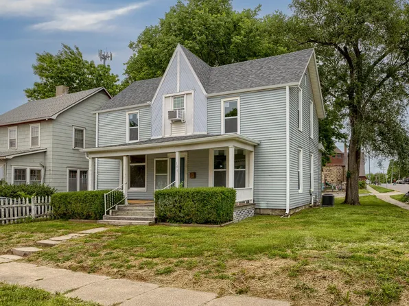 145 E Market St, Warrensburg, MO 64093