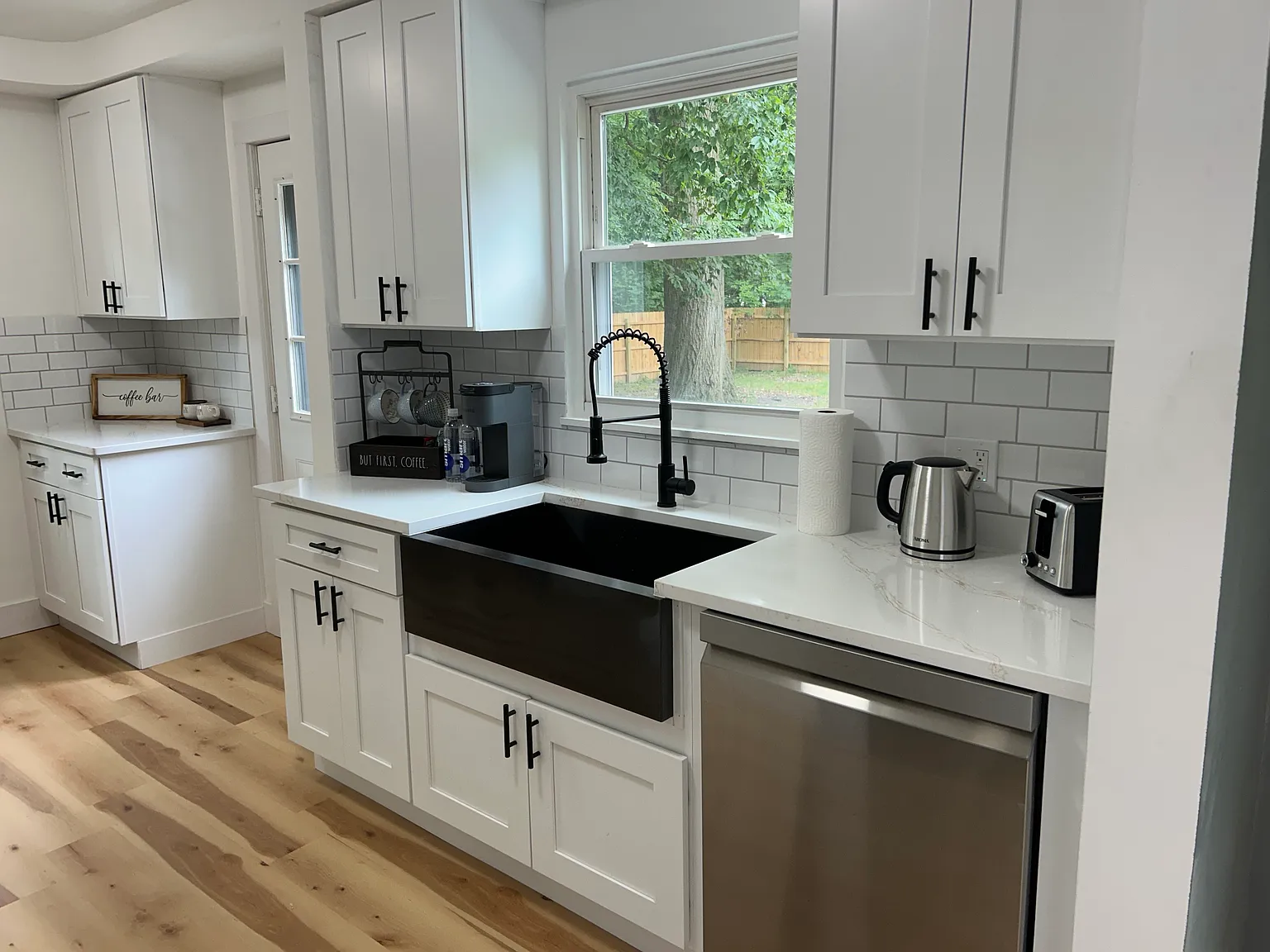 908 Bassett Rd — Photo 1