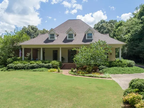 3637 Lyles Dr, Oxford, MS 38655