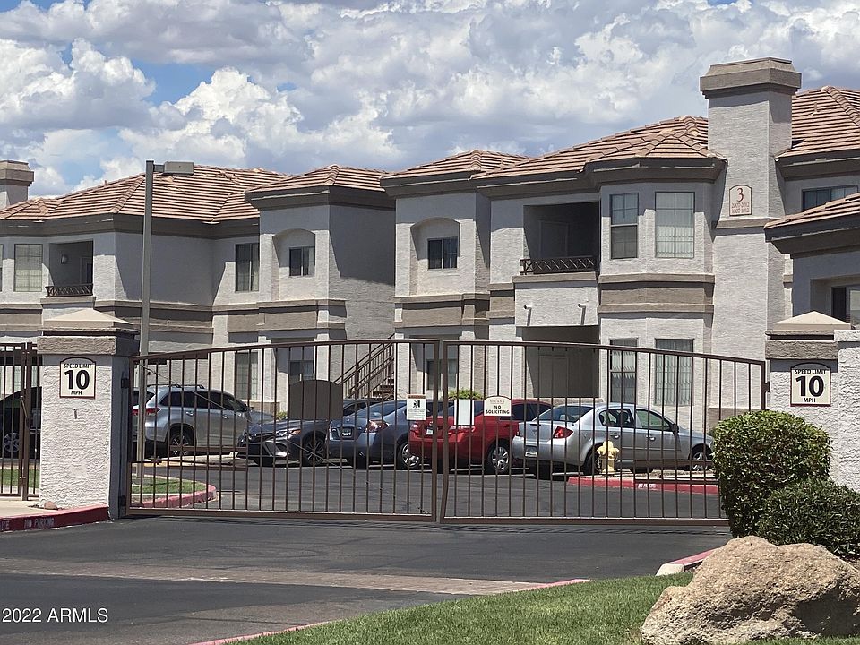 1st image of 1941 S Pierpont Dr #2106