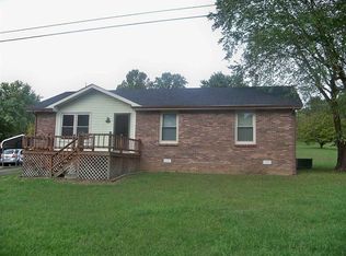 200 Hinton Ave, Scottsville, KY 42164