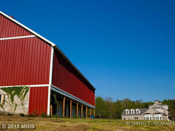 3 level big barn. Elect, insul, plumb, offices