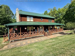 157 Mountain Crest Ln, Ripley, WV 25271